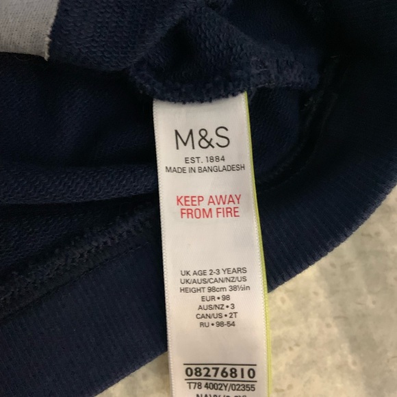 Marks and Spencer hooded sweatshirt - Picture 4 of 4